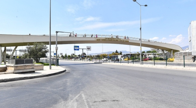 Konak’taki yaya üst geçidinde bakım çalışmaları başlıyor