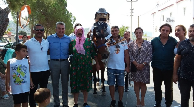 Köyü oyuklar bastı eğlence başladı