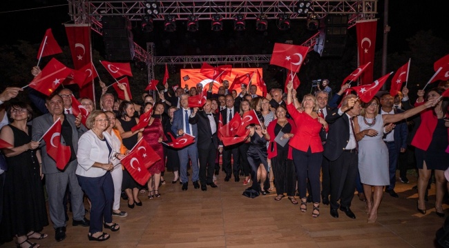 Başkan Soyer: “Biz hürriyetimize aşığız”