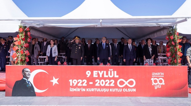 Başkan Soyer: Cumhuriyet’in ikinci yüzyılında el ele daha güzel bir memleket inşa edeceğiz