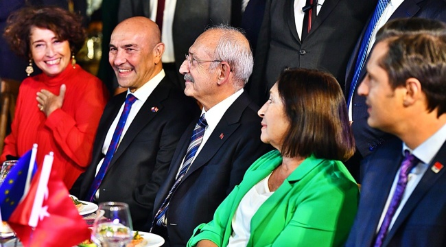 Başkan Soyer: “Ödülü 4,5 milyon İzmirli adına alıyorum”