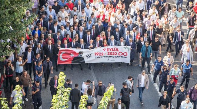 Basmane’den Cumhuriyet Meydanı’na zafer yürüyüşü