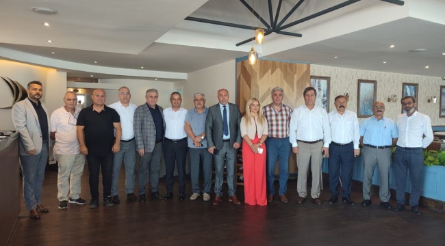 Türk-İş İzmir Bölge Temsilcisi Çakmak: Zam yaparak işçimizi mutlu edemeyiz