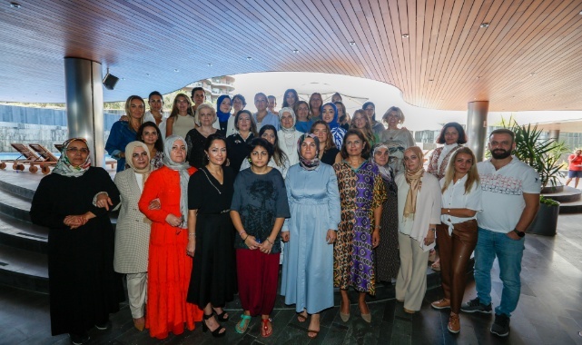 Mozaikten Kalplere Folkart Narlıdere'de