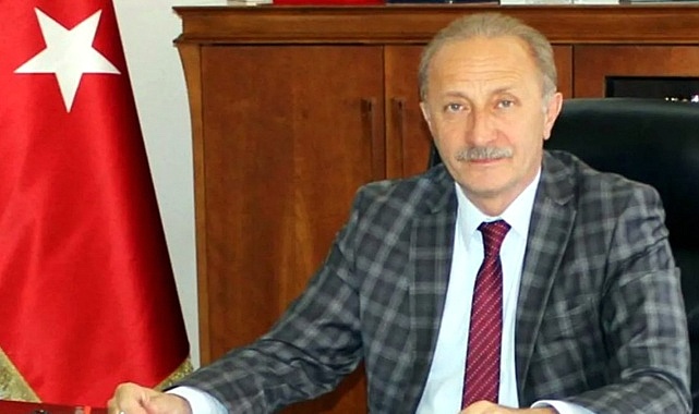 Başkan Atabay&#039;dan öğretmenlere hediye