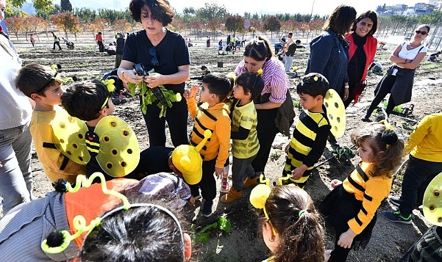 Mahalle Bostanı’nda kış sebzelerinin ekimi başladı