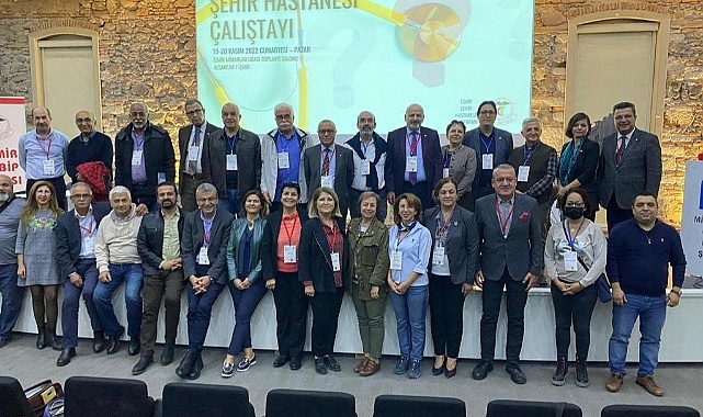 ​Sağlık emekçileri şehir hastanelerini konuştu