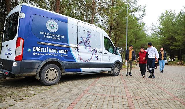 Büyükşehir nakil hizmetiyle engellilerin yanında