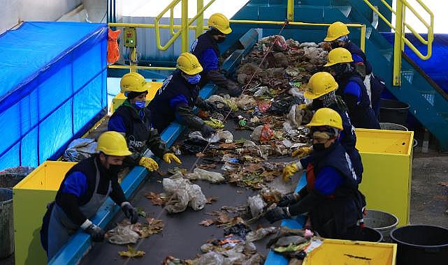 Büyükşehir Tesisinde Günde 180 Ton Evsel Atık Ayrıştırılıyor
