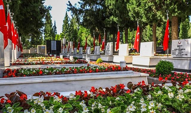 Denizli Büyükşehir Belediyesi’nden şehit ailelerine vefa