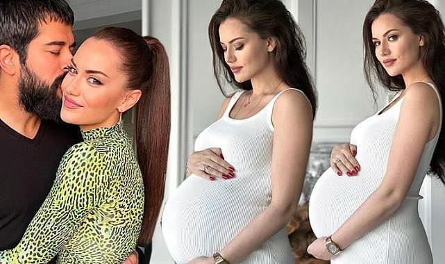 Fahriye Evcen'den bebeği ile pozlar