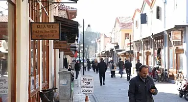 Kula'da Tarihi Sokak Sağlıklaştırma Çalışmaları Tamamlandı