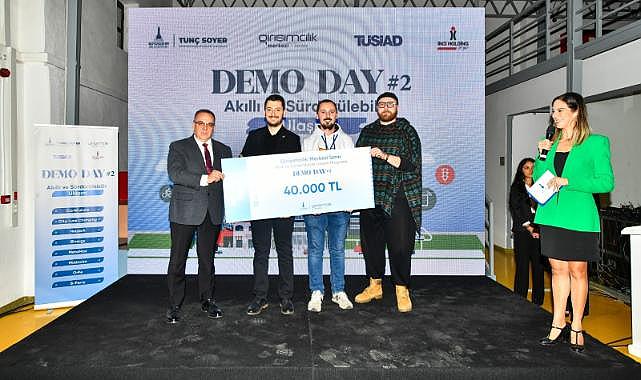"Sürdürülebilir ulaşımda" 8 iş fikri beğeniye sunuldu Soyer: "İzmirli girişimcileri dünya ile buluşturuyoruz"