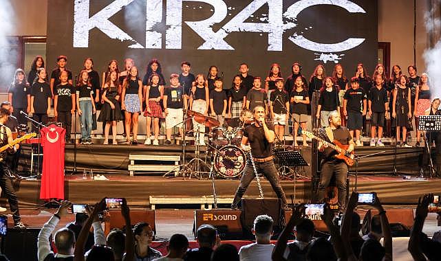 Uşak Türküsü 17 Benli Şadiye Kıraç'ın Yorumuyla Yayında
