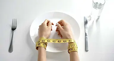 Yeme bozukluğunun arka planında çocukluk dönemi var!