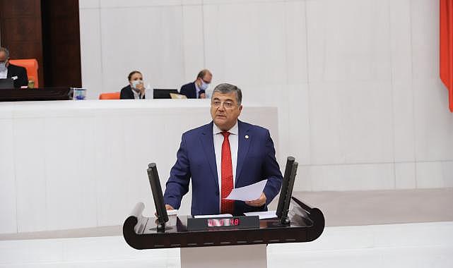 CHP'li Sındır, "Öğretmenevleri de kadro bekliyor"