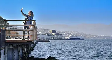 Konak seyir terası tasarımıyla göz kamaştırıyor