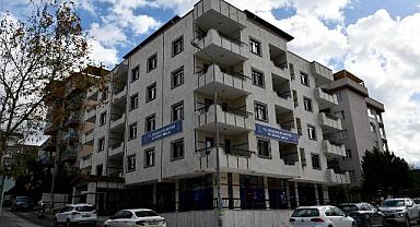Kuşadası Belediyesi ek hizmet binasına taşındı
