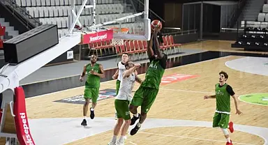 Potanın Tarzanları, Beşiktaş’a Konuk Olacak