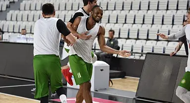 Potanın Tarzanları, Ege Derbisinde Pınar KSK'yi ağırlayacak