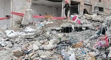 Aydın Büyükşehir Belediyesi Arama Kurtarma Ekipleri Deprem Bölgesinde Çalışmalara Başladı