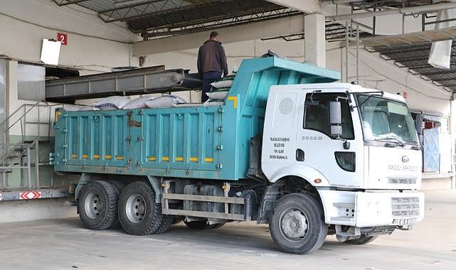Deprem Bölgesine Yem Desteği
