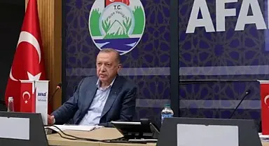 Erdoğan: Depremde 912 vatandaşımız hayatını kaybetti