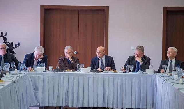 İzmir'deki deprem çalışmaları İEKKK'nin sabit gündem maddesi olacak
