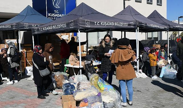 Kuşadası  Belediyesi Ekipleri Kente Gelen 5200 Depremzede için Seferber Oldu