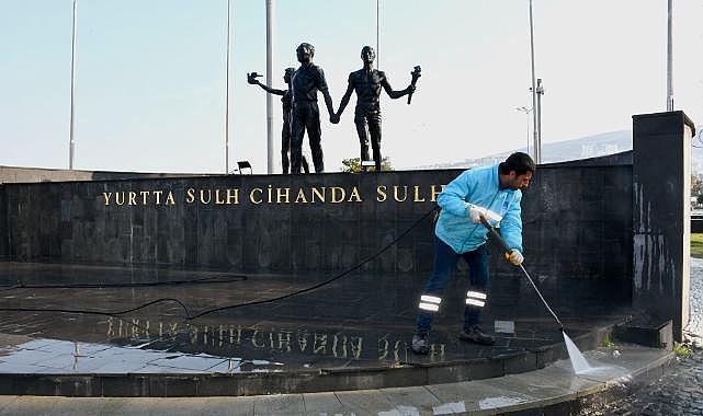 Kuşadası’nda Köşe Bucak Temizlik