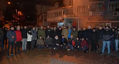 Manisa'dan 40 gönüllü deprem bölgesine gitti