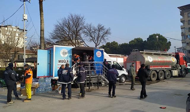 Muğla Büyükşehir Belediyesi Depremzedelerin Yanında