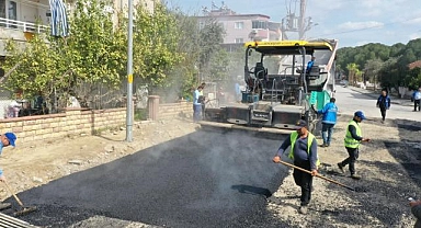 Aydın Büyükşehir Belediyesi Kuyucak'ta yol yapım çalışmaları sürdürüyor