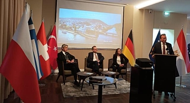 Başkan Oktay Kardeş Kentler Turizm Günü'nde konuştu