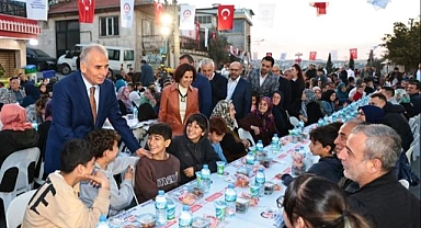 Büyükşehir üç ayrı koldan iftar geleneğini yaşatıyor