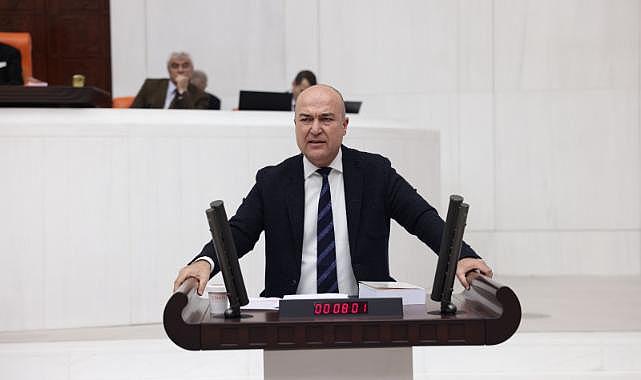 CHP'li Bakan: "Hamasetle siyaset olur belki ama hamasetle devlet yönetilmez."