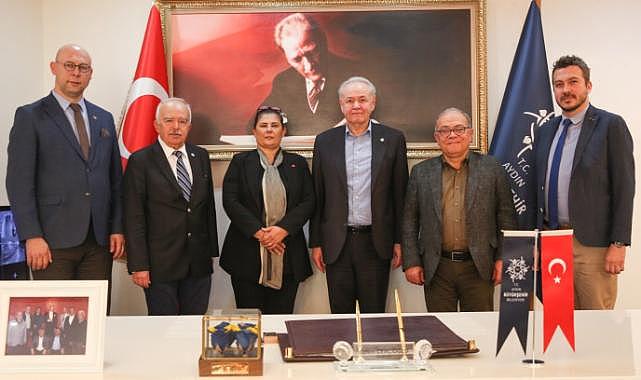 CHP ve İYİ Parti'den Başkan Çerçioğlu'na nezaket ziyareti