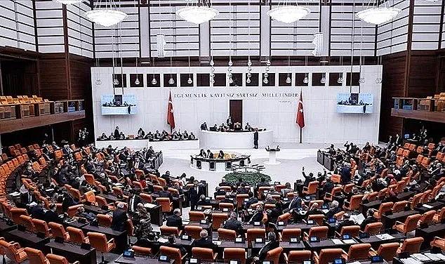 EYT düzenlemesi yasalaştı