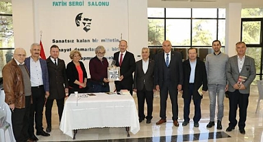 İbrahim Yıldırım imza gününde okuyucuları ile buluştu