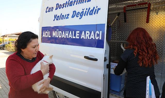 Muğla Acil Müdahale Aracı İle Depremzede Candostların Yanında