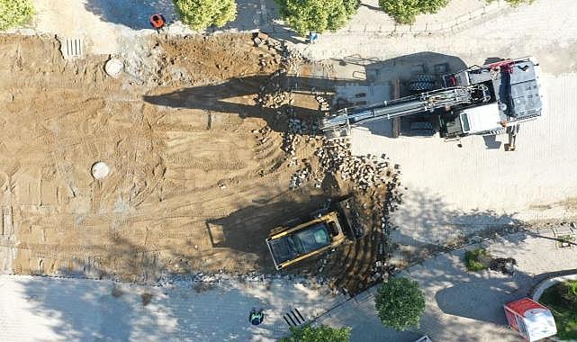 Aydın Büyükşehir Belediyesi Efeler'in Yollarını Yeniliyor