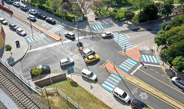 Aydın Büyükşehir Belediyesi Efeler İstasyon Caddesi'ni Yeniledi