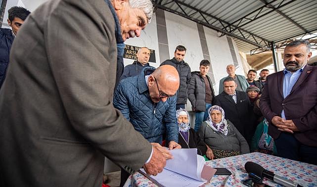 Başkan Soyer bir kez daha Kiraz'ın Dokuzlar köyünde