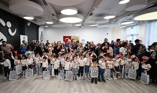 Başkan Zolan miniklerin bayram coşkusunu paylaştı