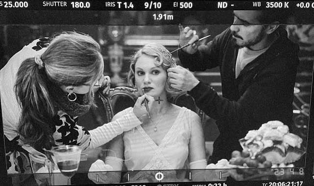 Bihter filminin başrollerinden Boran Kuzum ve Farah Zeynep Abdullah'tan ilk fotoğraf!