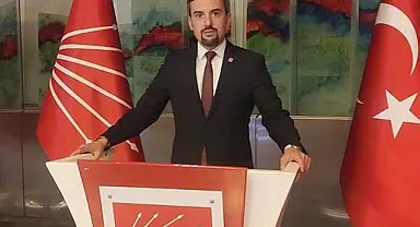 CHP’de kriz istifayla sonlandı! Arda Arpacı istifa etti