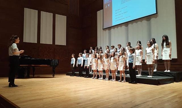 İzmir Uluslararası Çoksesli Korolar Festivali’ne Yoğun İlgi