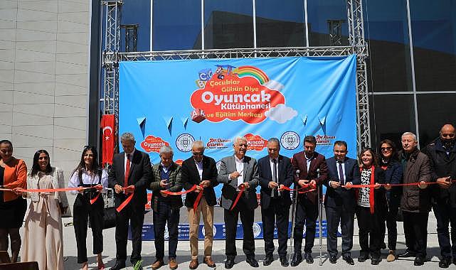 Muğla Büyükşehir Oyuncak Kütüphanesi Açıldı