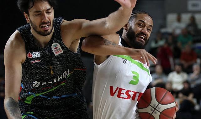 Play-Off ateşini yakan Petkimspor Tofaş'ı konuk edecek