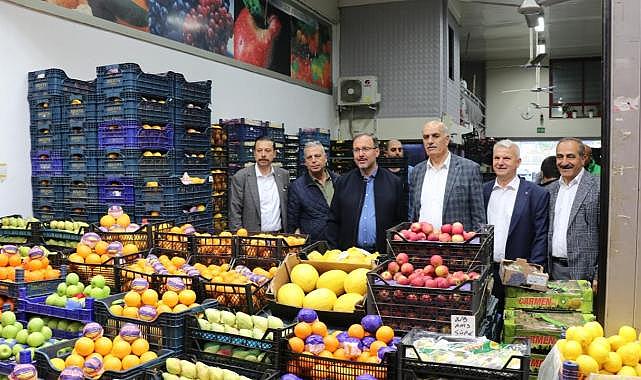 Bakan Kasapoğlu, Buca'da hal ziyareti